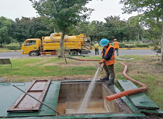 王益化油池清理