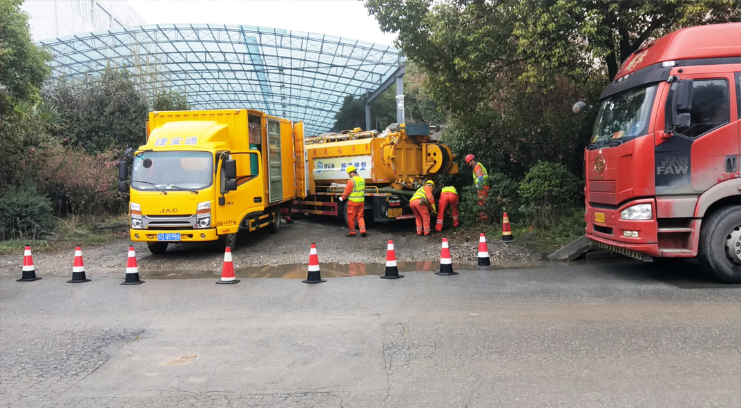 王益成区雨污水管网“四位一体”检测疏通项目